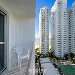 Apto Prox A Praia Em Balneario Camboiu Esd143